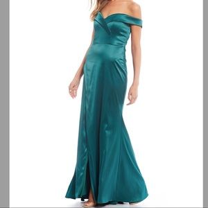 Emerald green fit and flare formal gown